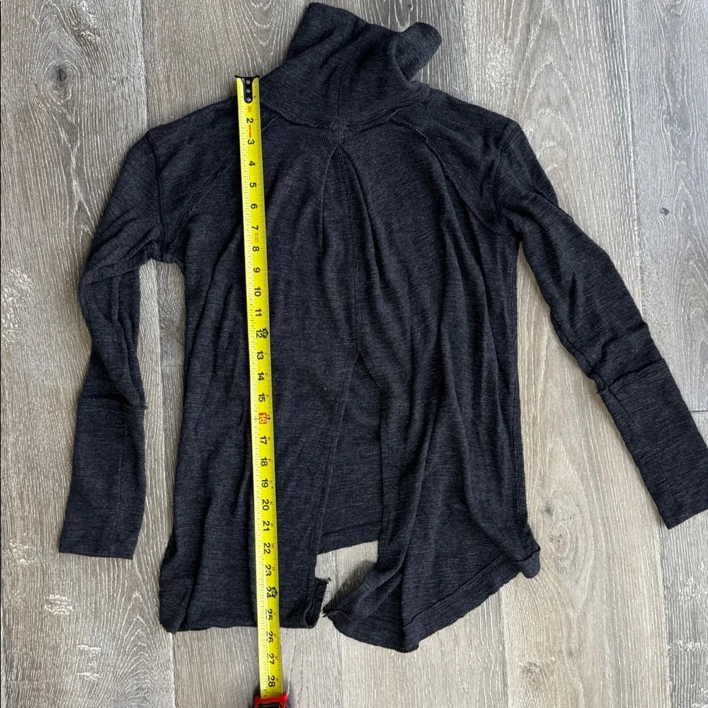 We The Free Open Back Dark Gray Turtleneck Sweater AO0364
